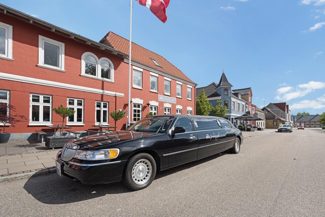 Hotel Jernbanegade Kibæk Exterior foto